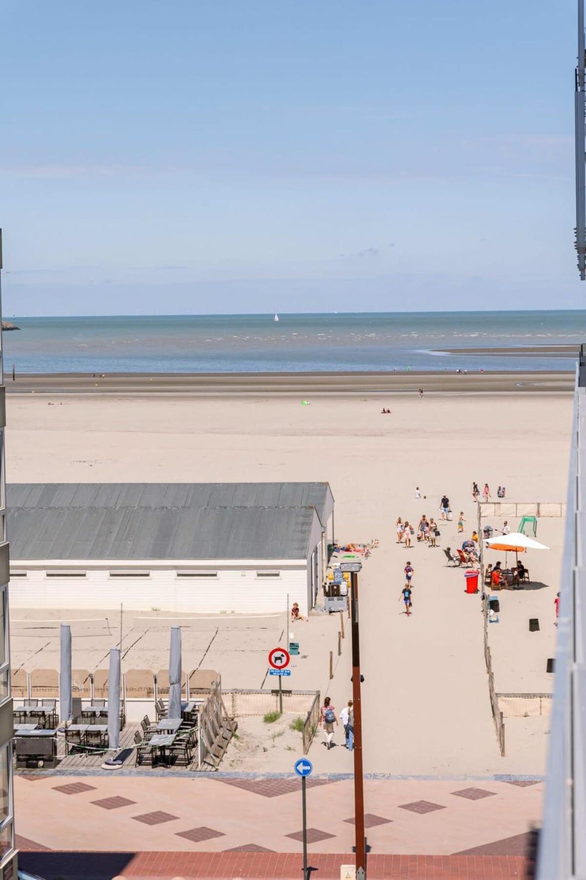 Huswell - Sunny Apartment In Knokke-Heist With Big Terrace Εξωτερικό φωτογραφία